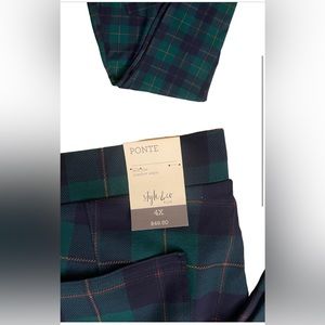 Style & Co Plaid  Pointe Paint Leggings - Size 4 x
